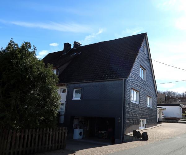Gebäude