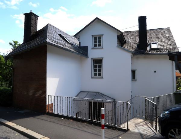 Gebäude